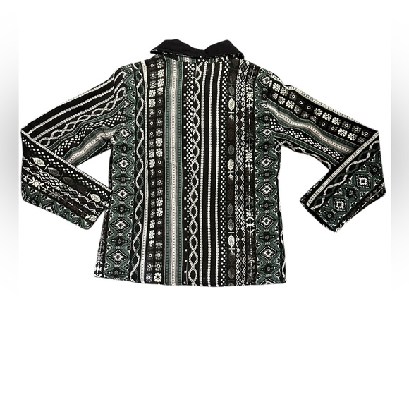 NWT.  Sacred Threads Jacket Size Small. CL/GR04 - Picture 3 of 3